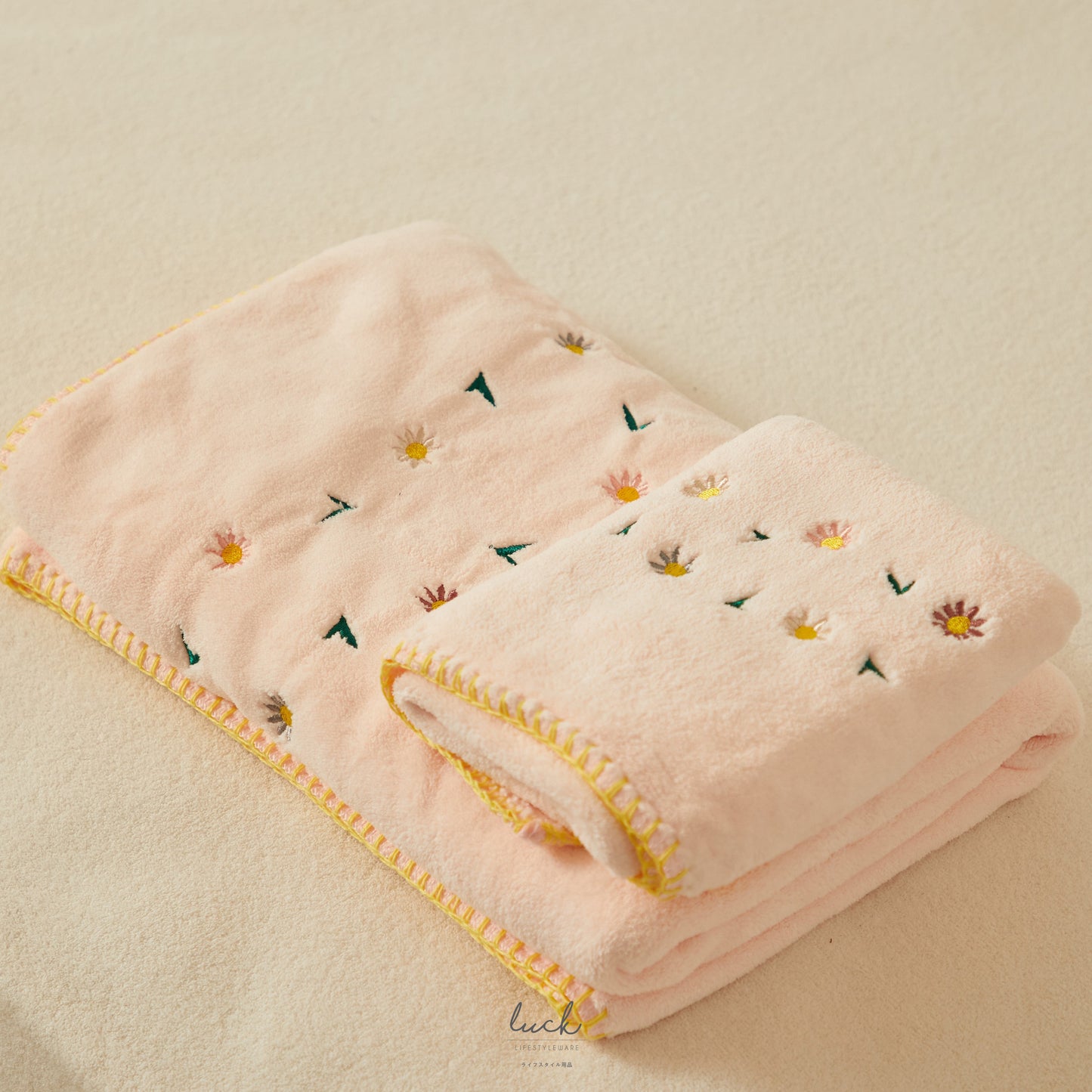 Crochet - Fluffy Collection Towel